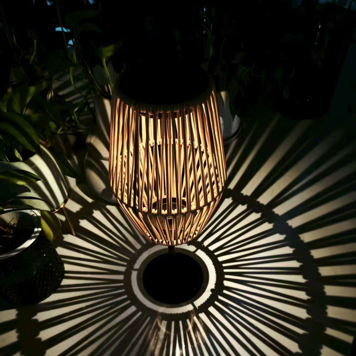 Rattan kerti lampion hangulatvilágításhoz – Dekoráció